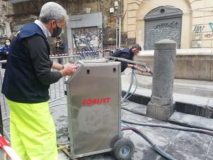 Napoli, a Forcella pulizia e manutenzione delle storiche fontane della  “Scapigliata” e del “Capone” | Scisciano Notizie