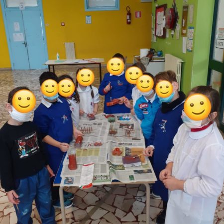 Marigliano, “A noi piace il Presepe”: gli alunni della scuola elementare “Mons. Esposito” – Primo circolo “Siani” si aggiudicano il primo posto del Concorso 5 bimbipresepe