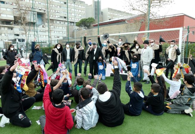 corviale foto befani con bimbi calcio sociale