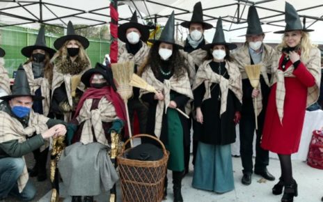Salvamamme: al via la Befana “itinerante” per grandi e piccini 4 gruppo befani Vip 3