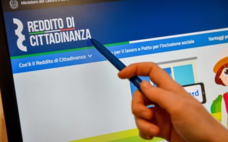Marigliano, revoca Reddito di Cittadinanza agli immigrati. Associazioni "YaBasta! e Nova Koine": "Abbiamo diffidato il Comune, vogliamo spiegarvi il perché" 6 reddito cittadinanza sito web scaled 1