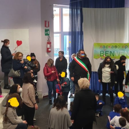 Marigliano abbraccia i bimbi ucraini: Festa dell’Accoglienza al Primo Circolo Didattico “Giancarlo Siani”- Plesso “Luigi Settembrini” 4 bimbiucrainimarigliano