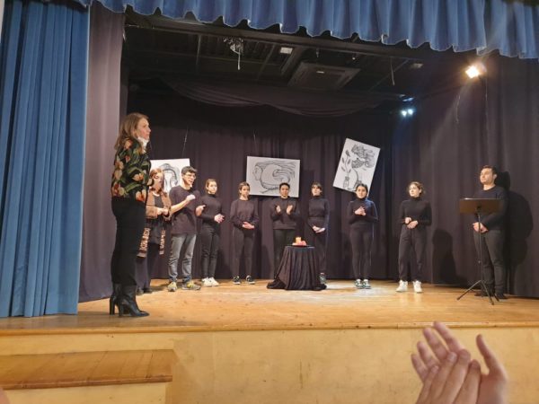 Palma Campania, "Il tempo delle fave": presentato al Teatro Comunale il libro di poesie di Luigi De Luca 8 fave8
