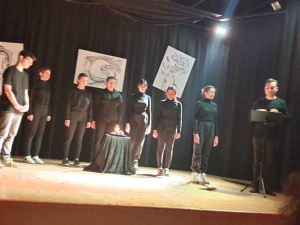 Palma Campania, "Il tempo delle fave": presentato al Teatro Comunale il libro di poesie di Luigi De Luca 9 fave9