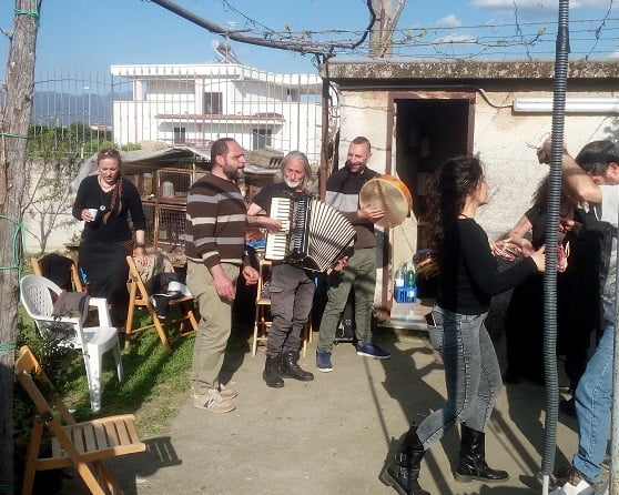 3. A. DAlise E. Mazzarella P. Nappi Tammurriata a Mariglianella 18.4.2022 Foto Antonio Castaldo