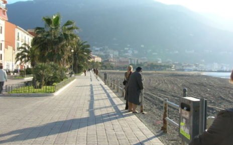 Campania, Litorale di Castellammare. Cirillo: "Presto al via piano di caratterizzazione” 4 Villa Comunale Castellammare