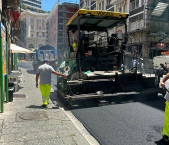 Napoli, Traffico. consigliere di maggioranza Grimaldi: "Chiaia in tilt per incapacità Comune" 4 lavori via arcoleo 4