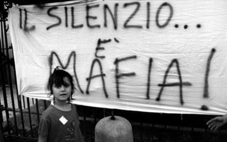 Dieci Giugno, criminalità: commemorazione in ricordo di Salvatore Squillace e Hamdi Lala assassinati a Napoli. L'11enne Raffaella Lupoli uccisa a Taranto 9 mafia1