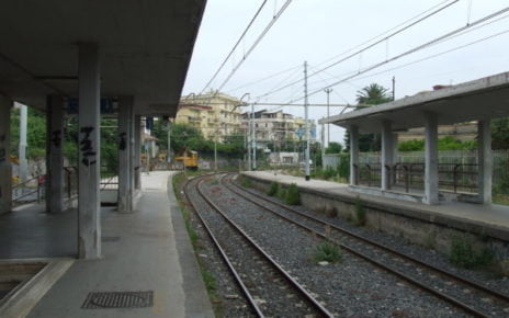Circumvesuviana, Baiano–Napoli ancora penalizzata: i comitati accusano Eav di gestione fallimentare 13 Stazione di Ottaviano Circumvesuviana banchine