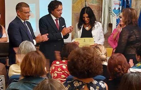 Vietri sul Mare e Cava de’ Tirreni, le vincitrici del Festival internazionale di ceramica femminile "Matres" 3 matres ecco le vincitrici del festival internaz 220867