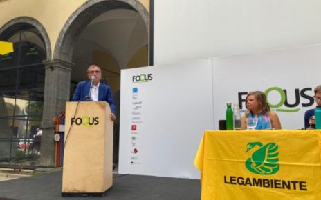 Elezioni, Nappi (Lega): "Ambiente non è tema di sinistra. Con noi tavolo permanente con associazioni e imprese" 4 Severino Nappi nel corso dellincontro di Legambiente