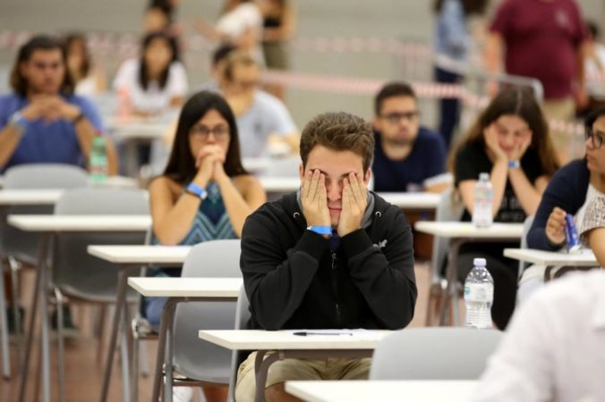 test ingresso medicina bologna ansa 2