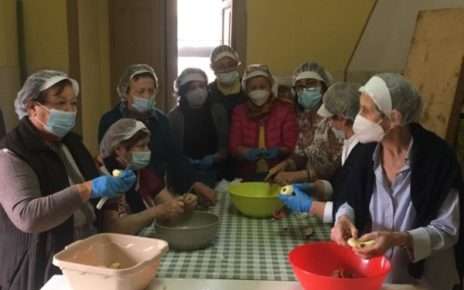Scisciano, ritorna la Sagra della “P’ezzetta é vin cuott”: la festa dei sapori autoctoni e genuini della tradizione 7 IMG 20221026 WA0003
