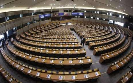 Il Parlamento europeo dichiara la Russia "Stato terrorista", tra favorevoli e contrari 5 Investigar los crimenes de ETA como de lesa humanidad dice la Eurocamara 800x592 1
