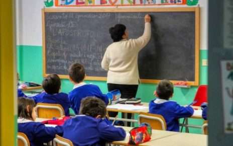 Campania, Scuola. Vannini (UIL): "Stabilizzare i precari si può e si deve!, per la Campania servono meno di 10mln di euro" 14 scuola classe 1080x675 1