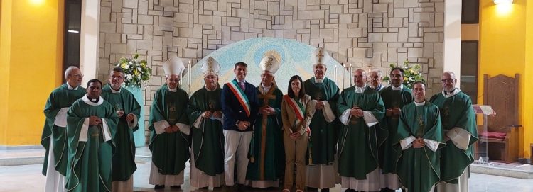 1. S. E. Mons. Luigi Travaglino 60° Sac. 30° Episc. Brusciano 24.9.2022