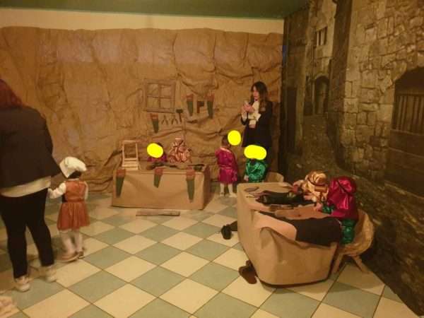 Scisciano, la luce del Natale: alla Scuola Babylandia va in scena il Presepe Vivente dei bambini 12 319605577 1524602074704786 2505089703867614494 n