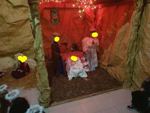 Scisciano, la luce del Natale: alla Scuola Babylandia va in scena il Presepe Vivente dei bambini 11 319673863 710274800376075 8235648945757563617 n