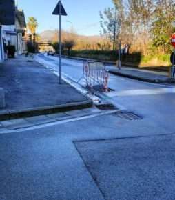 Marigliano, avvallamento all'incrocio con via Pasubio: tombino saltato 8 IMG20221217152757