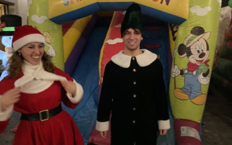 Somma Vesuviana, i Campi di Natale nelle Parrocchie per ragazzi, bambini e famiglie. Concerto della Pace diretto da Keith Goodman 4 Villaggio di Babbo Natale