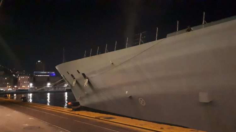 La nave Andrea Doria è ripartita da Napoli 4 la nave alla banchina del porto di Napoli