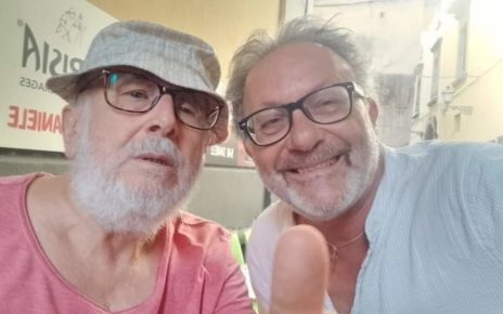 Meta di Sorrento, incontro con l'attore e intellettuale Gerardo Scala: dibattito e confronto sulla vita reale 4 328056064 1168170420500853 7962227862901104494 n