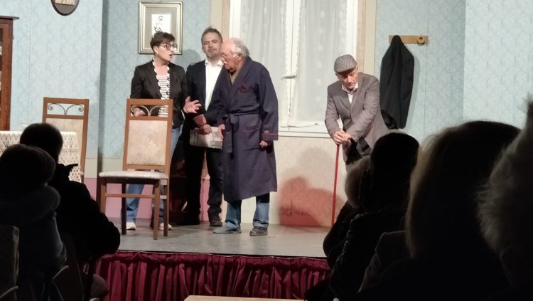 Marigliano, Epifania di successo per la Compagnia Teatrale "Raffaele Reppucci": in scena "Il teatro, la cultura, la passione, il divertimento, ma soprattutto tanta solidarietà” 7 IMG20230105200034