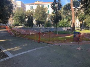 Napoli parco Mascagna area transennata