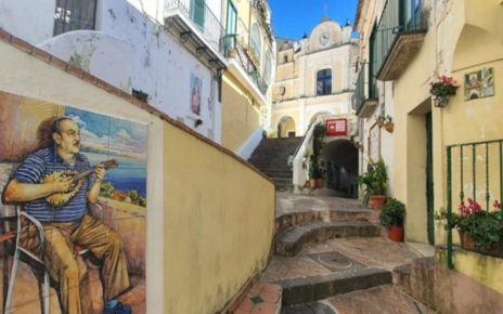 Foto albori Vietri sul mare