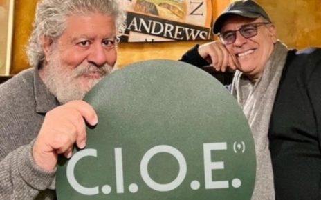 Napoli, in ricordo di Massimo Troisi: nasce un'accademia di arti espressive ideata da Lello Arena 5 Lello Arena e Enzo De Caro in C.I.O.E