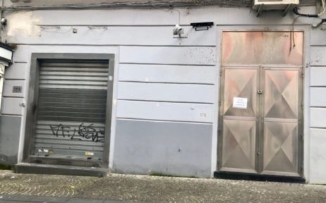 Napoli, crisi del commercio: al Vomero altre saracinesche abbassate 5 Vomero via Luca Giordano esercizi commerciali chiusi