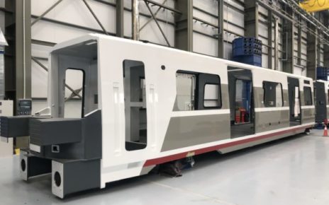 Campania, Linee vesuviane: in lavorazione i nuovi treni 4 Treno EAV stablimento Stadler Valencia21