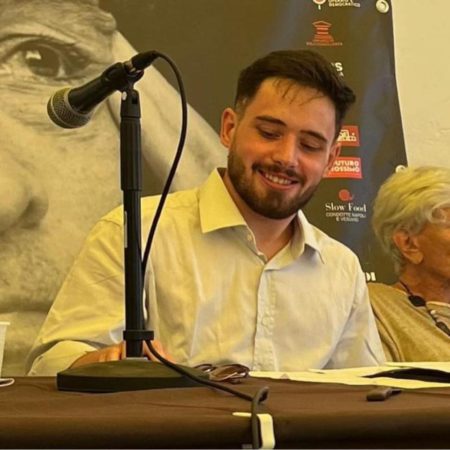 Pomigliano d'Arco, "Un programma per la Città: Rinascita ascolta i cittadini" 2 Vito Fiacco detto Fender segretario di Rinascita