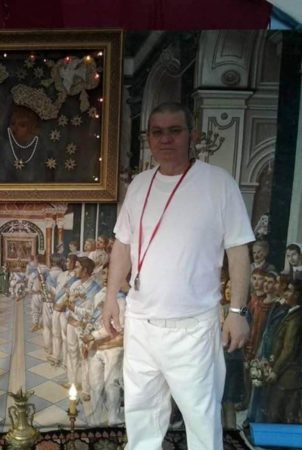 Snaturata la festa della Madonna dell'Arco, pellegrini lasciati a piedi. Il prefetto vieta la fermata in città. Persino una mamma con due figli autistici non riesce ad avere accesso diretto in chiesa nonostante l'irrequietezza dei figli 6 338208988 1221583275416528 8412154376985366870 n 1