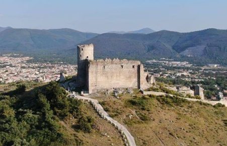 Avella, aperture dei siti archeologici e maggio già ricco di eventi 17 FotoCastello 1