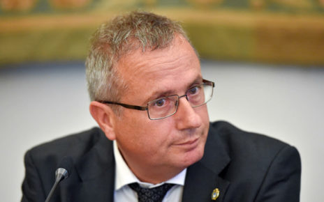 Salerno, "Prendi del tritolo e fatti saltare in aria": messaggi intimidatori a Dario Vassallo 4 vassallo dario ima 723057