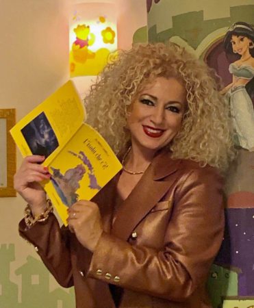 “L’isola che c’è!”, storie di creature fantastiche che vivono in un mondo straordinario: il romanzo di Filomena Carrella 4 346108690 2864704813663930 2042655398418445133 n