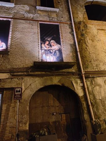Marigliano, trionfo dell'effimero per Palazzo Nicotera. Il restauro resta al palo: alle finestre di via Collegiata si affacciano le galiziane 5 350834047 266372882572002 8883604776753948250 n