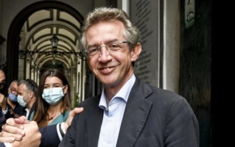 Napoli, campagna #InsiemepergliSdg. Manfredi: "Il tema della sostenibilità è una delle grandi sfide che abbiamo davanti" 5 Gaetano Manfredi 1