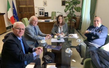 Napoli, Nautica: Afina incontra il Ministro Santanchè 3 IMG 4361