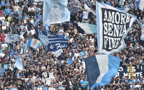 Napoli, a Udine basta un punto per la gloria. Ma occhio a Lazio-Sassuolo... 3 Tifosi Napoli 3