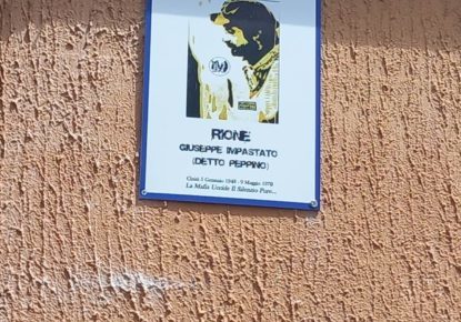 Brusciano, da Rione 219 a Rione Giuseppe Impastato: scoperta la targa con il nome dell'attivista antimafia 4 peppino1