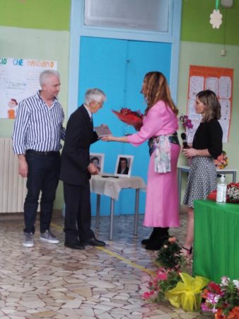 Marigliano, appena uscito e già premiato il libro della ricercatrice di scienze della valutazione Francesca Caliendo “La valutazione? Un fatto davvero complesso" 12 348383316 780400253757281 4015606991849152619 n