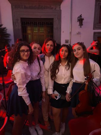 Palma Campania, “ProgrClassicRock”: al Palazzo Aragonese il concerto di fine anno dell’I.C. “A. De Curtis” 13 355462773 801133101727324 8835380516795363949 n 1