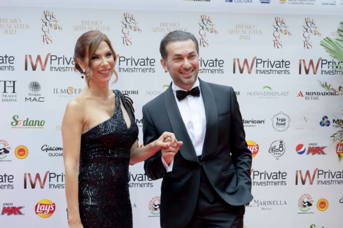 A sx Veronica Maya con Antonio Larizza durante ledizione 2022 1