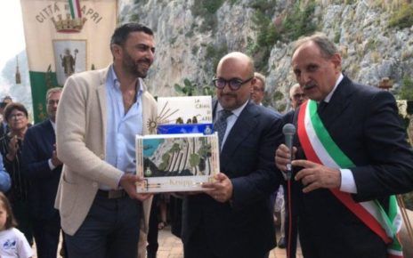 Capri, il ministro Sangiuliano sull'Isola Azzurra nel giorno dell'apertura di Via Krupp: "Vera e propria opera d'arte da custodire e promuovere" 5 mascia1 2