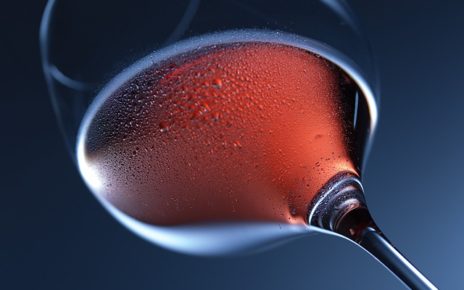 red wine g3514cc131 640