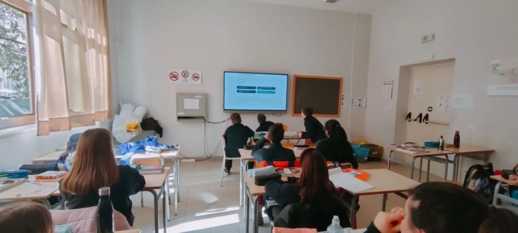 Palma Campania, grandi consensi per l’I.C. 2° “V. Russo” vincitore del concorso Saper(e)Consumare con il progetto My Classroom 4.0 6 354469244 998488151354346 6529788610258782136 n