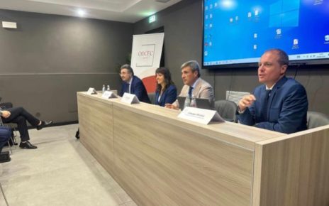 Nola, convegno all’Hotel Radisson: “La gestione dei rapporti tra l’Istituto di Previdenza Sociale e i Commercialisti". Confronto tra esperti 4 357674339 240396898787984 1805338598166164988 n
