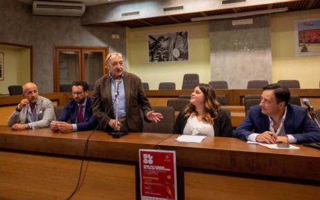sugo conferenza foto
